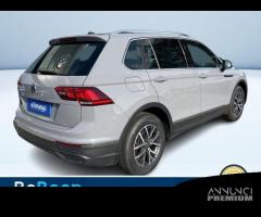 Volkswagen Tiguan 2.0 TDI SCR ELEGANCE 150CV DSG - 8