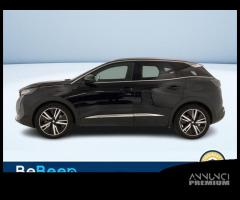 Peugeot 3008 1.6 HYBRID GT PACK 225CV E-EAT8