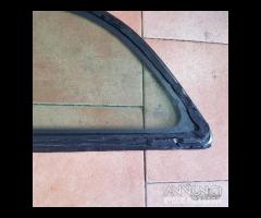 Vetro fisso fiancata lato passeggero fiat 500 - 12