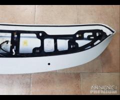 Spoiler portellone posteriore jeep renegade bianco - 3