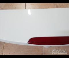 Spoiler portellone posteriore jeep renegade bianco