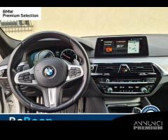 BMW Serie 5 Touring 520D TOURING MSPORT AUTO - 11