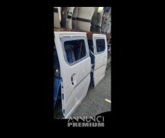 Porte scorrevoli NISSAN NV200