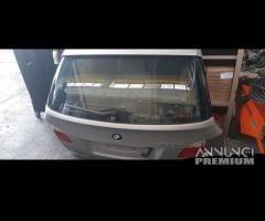 Portellone bmw 520 sw anno 2009