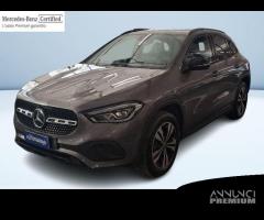 Mercedes-Benz GLA 250 E PHEV (EQ-POWER) SPORT...