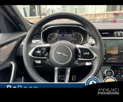 Jaguar F-Pace 2.0 D204 R-DYNAMIC SE AWD AUTO - 14