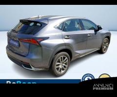 Lexus NX 300H 2.5 PREMIUM 4WD CVT - 8