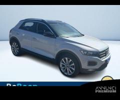 Volkswagen T-Roc 1.5 TSI ADVANCED - 4