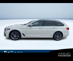 BMW Serie 5 Touring 520D TOURING MSPORT AUTO - 3