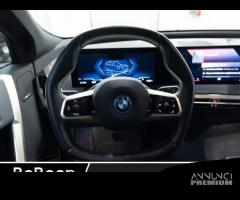 BMW iX XDRIVE40 - 11