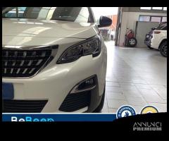 Peugeot 3008 1.5 BLUEHDI ALLURE S&S 130CV - 20