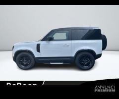 Land Rover Defender 90 3.0D I6 MHEV X-DYNAMIC...