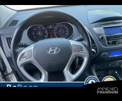 Hyundai ix35 2.0 CRDI CLASSIC 4WD - 12