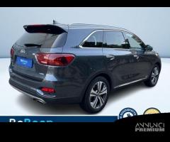 KIA Sorento 2.0 CRDI REBEL PREMIUM PACK AWD AUTO - 8