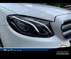 Mercedes-Benz Classe E E SW 220 D AMG LINE 4M... - 22