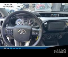 Toyota Hilux 2.4 D-4D DOUBLE CAB COMFORT 4WD - 14