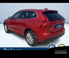 Volvo XC60 2.0 B4 MOMENTUM PRO AWD AUTO - 6