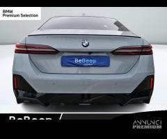 BMW Serie 5 520D 48V MSPORT XDRIVE AUTO - 6