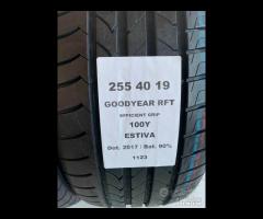 2 GOMME 255 40 19 GOODYEAR RFT A1123