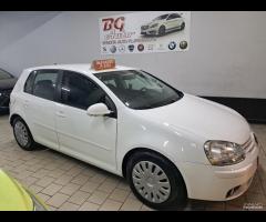 Volkswagen Golf 1.6 gpl unico prop 2008