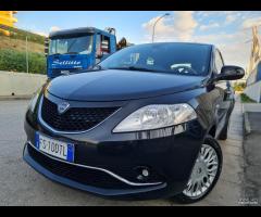 Lancia Ypsilon 1.3 MJT 16V 95 CV 5 porte S&S Gold