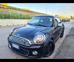 Mini Mini 1.6 16V Cooper D