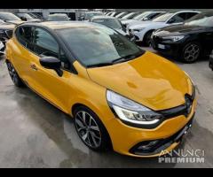 Renault Clio TCe 220CV EDC 5 porte Energy R.S. Tro