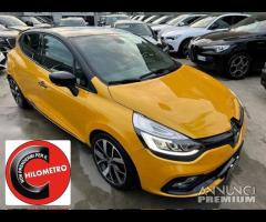 Renault Clio TCe 220CV EDC 5 porte Energy R.S. Tro