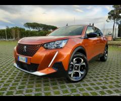 Peugeot 2008 motore elettrico 136 CV Active