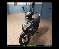 SCOOTER FULL ELECTRIC DISPONIBILE L1e=50CC F17 - 5