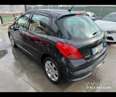 Peugeot 207 1.6 HDi 110CV 5p. XS