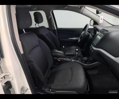 Fiat Freemont 2.0 Multijet unico prop 2012 nav 7 p - 18