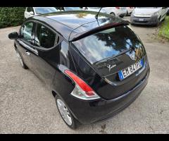 Lancia Ypsilon 1.2 69 CV 5 porte Neopatentati - 19