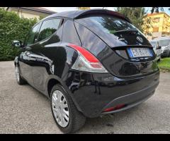 Lancia Ypsilon 1.2 69 CV 5 porte Neopatentati - 20