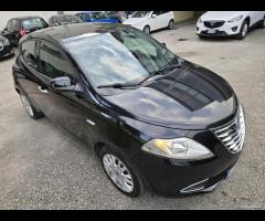 Lancia Ypsilon 1.2 69 CV 5 porte Neopatentati - 24