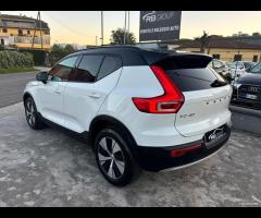 Volvo XC40 D4 AWD Geartronic R-design - 6