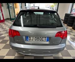 Audi A4 2.0 16V TDI S-LINE - 7