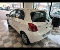 Toyota Yaris 1.3 Benzina Cambio Automatico - 6