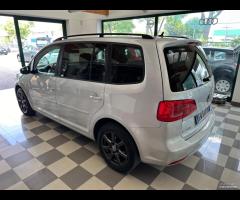 Volkswagen Touran 1.6 TDI Comfortline 7 Posti - 6