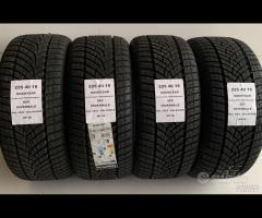 4 GOMME 225 40 18 GOODYEAR RIF 08