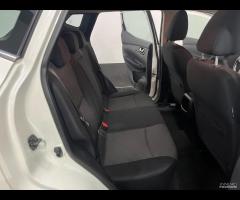 Nissan Qashqai 1.5 dCi Tekna nav/sens full - 24