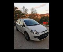 Fiat Grande Punto si neopatentati- Garanzia 12 mes