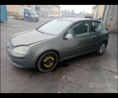 Volkswagen Golf 5 2.0 TDI BKD Demolita - Ricambi