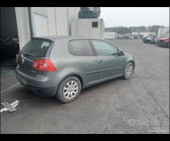 Volkswagen Golf 5 2.0 TDI BKD Demolita - Ricambi