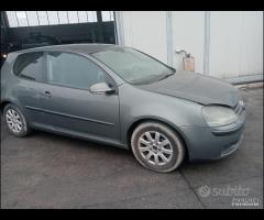 Volkswagen Golf 5 2.0 TDI BKD Demolita - Ricambi