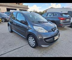 Peugeot 107 1.0 68CV 5p. Plaisir