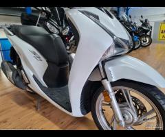 Honda SH 150 ABS - 2018 FINANZIABILE - 17