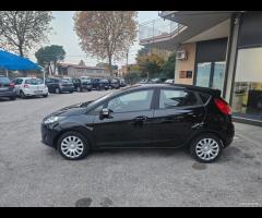 Ford Fiesta 1.4 5 porte Bz.- GPL