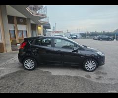 Ford Fiesta 1.4 5 porte Bz.- GPL - 9