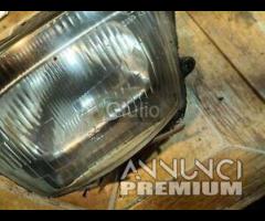 Faro Fanale Anteriore Usato Suzuki DR 650 ('9